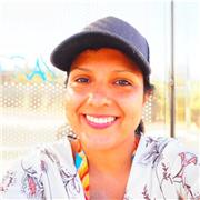 Profesora que imparte clases de matemáticas y física de ESO y bachiller